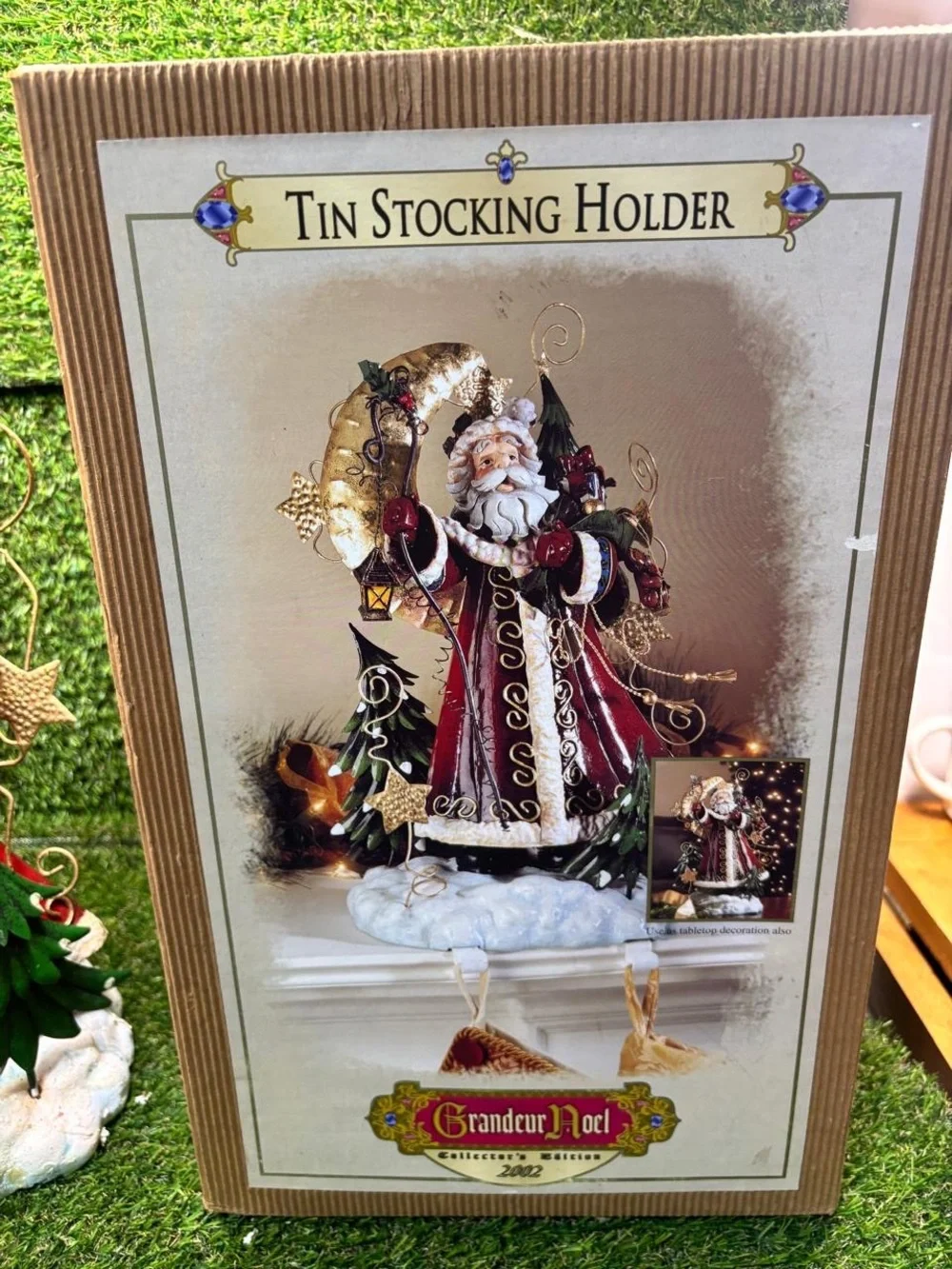 Grandeur Noel 2002 Santa Tin and Resin Stocking Holder Collector Edition Box